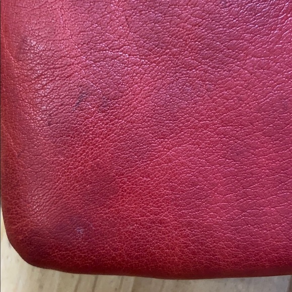 Small Red Leather Fossil Bag - Picture 5 of 16